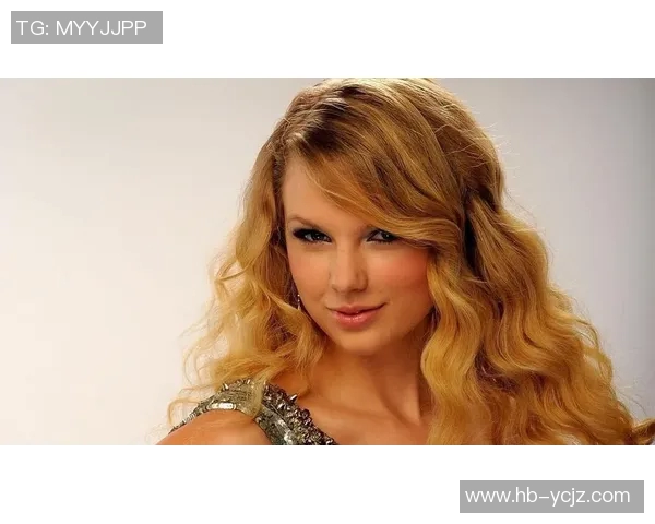 足球明星们在休闲时光欣赏美女视频的趣味瞬间揭秘 足球明星们在休闲时光欣赏美女视频的趣味瞬间揭秘